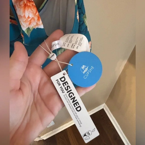 NWT Cupshe women’s one piece swim halter with underwire Large - Picture 7 of 13